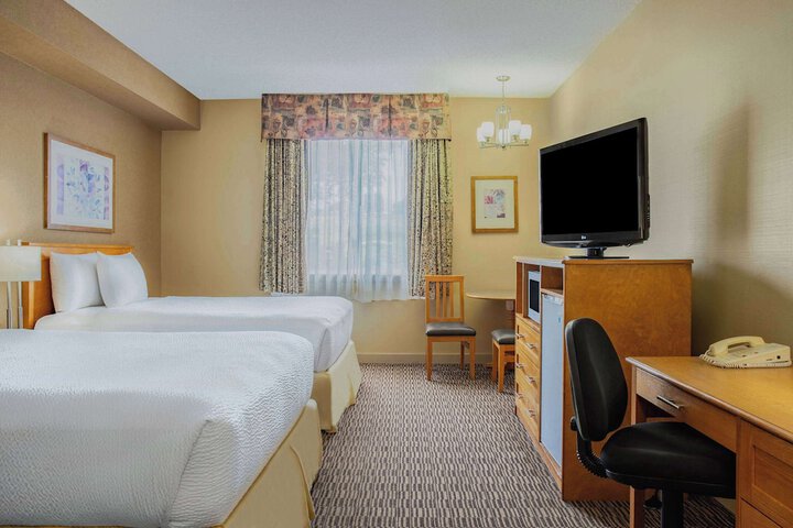 Room 43 of 56