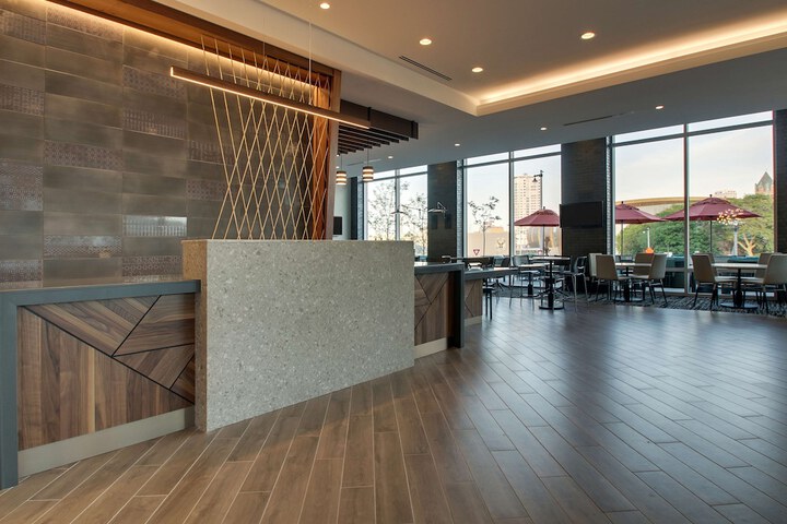 Hotel Interior 15 of 113
