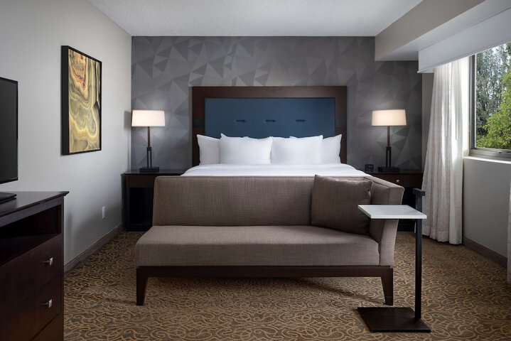 Embassy Suites by Hilton Tucson East