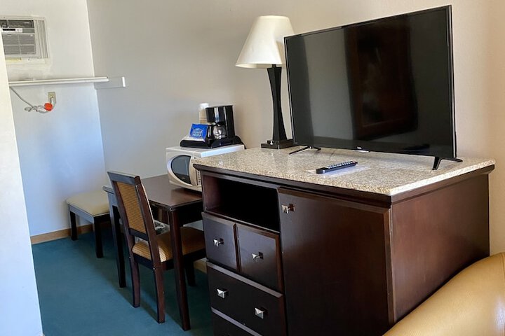 Room 29 of 41