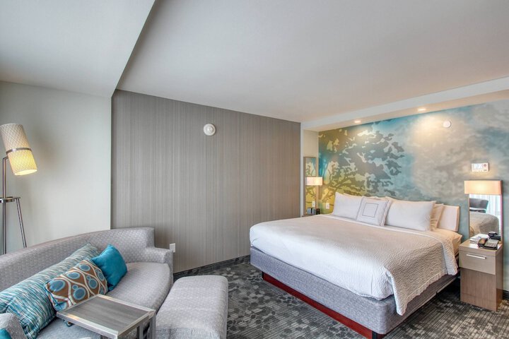 Courtyard by Marriott Fargo
