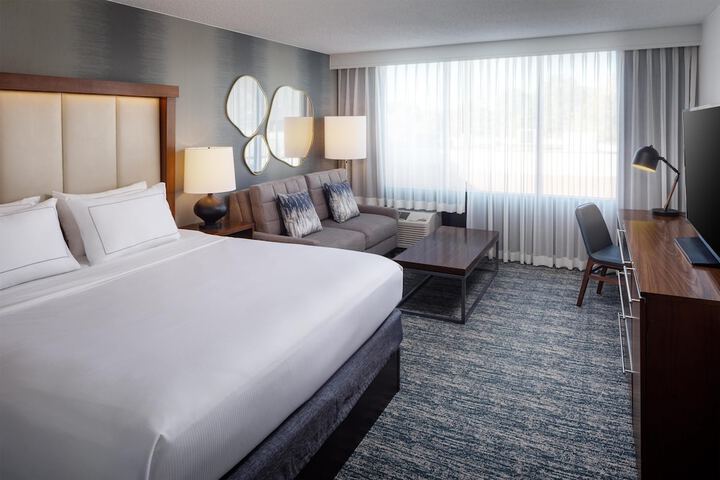 DoubleTree by Hilton Boston - Andover