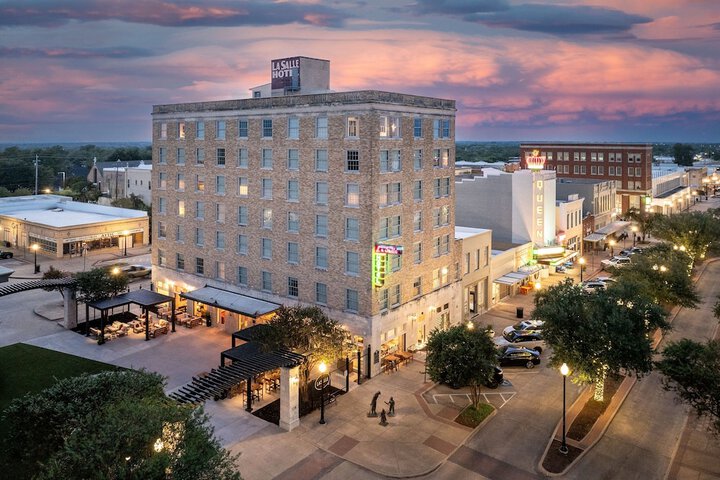 The Lasalle Hotel Bryan College Station, a Tribute Portfolio Hotel