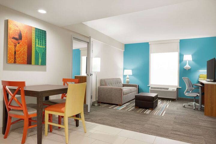 Room 28 of 50