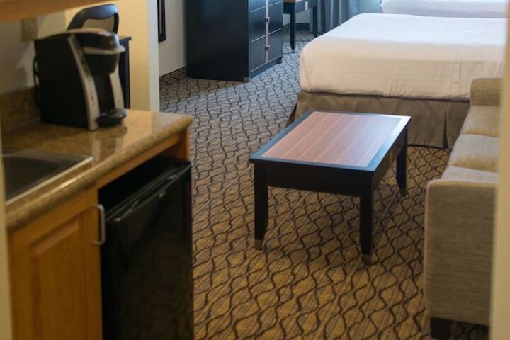 Holiday Inn Express Hotel & Suites Chanhassen by IHG