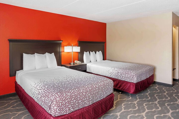 Room 14 of 61
