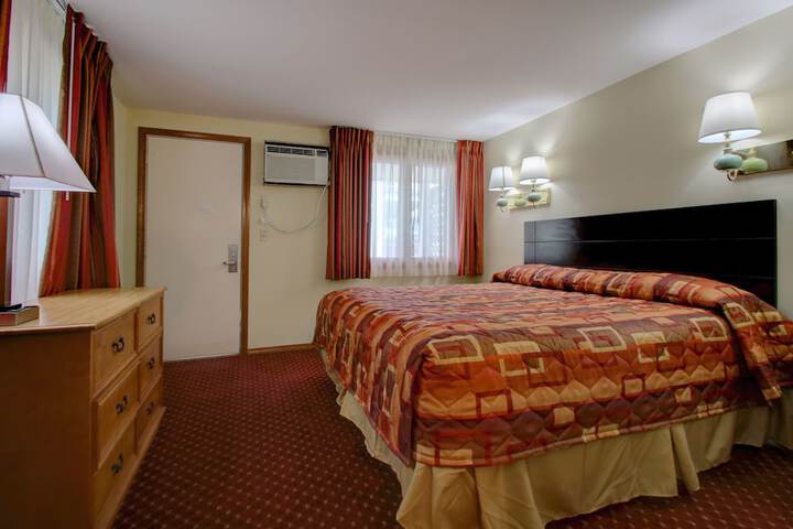 Room 55 of 93