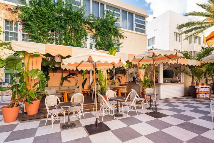 Terrace/Patio 100 of 104
