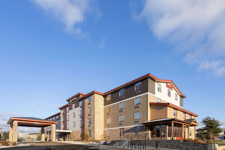Hotel 4 of 37