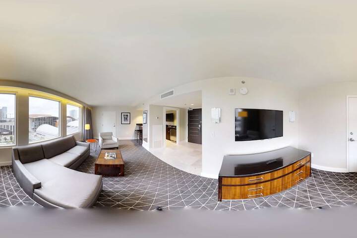 Room 21 of 80