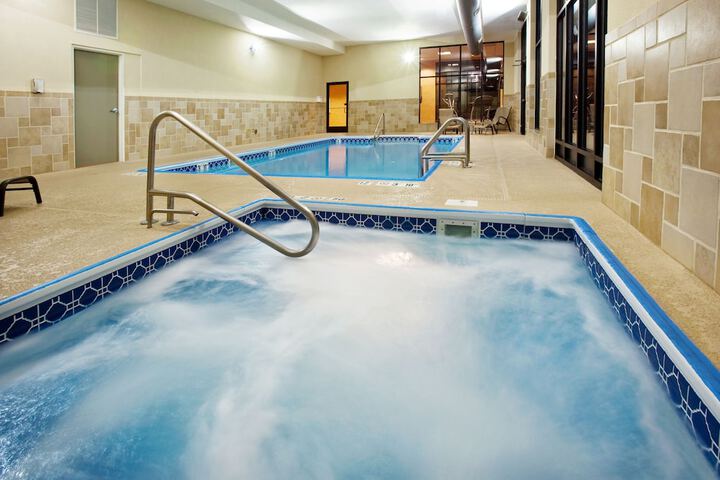 Pool 7 of 40