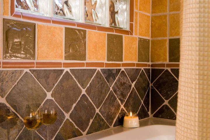 Gold Mountain Manor Bed and Breakfast