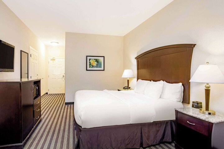 Room 29 of 44