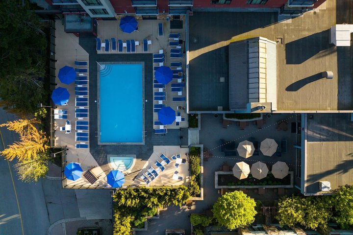 Hilton Whistler Resort & Spa