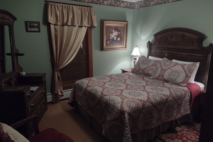 Room 29 of 46