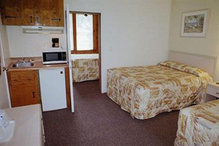 Holliday Inn of Folly Beach