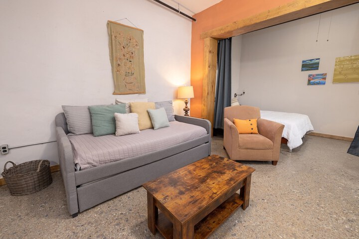 Hartwell Suites