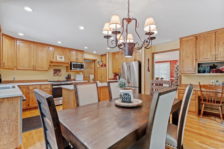 North Oaks Estate