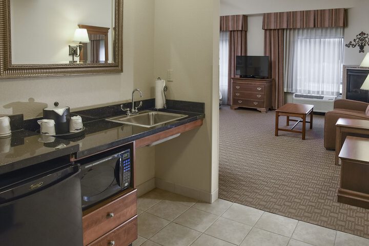 Hampton Inn & Suites Youngstown-Canfield