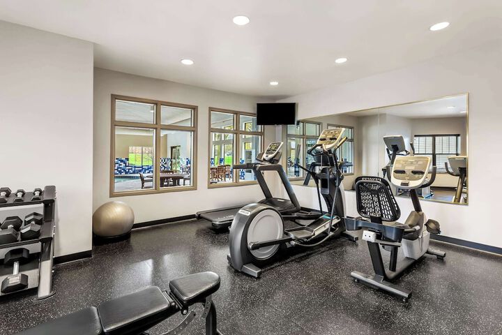 Country Inn & Suites by Radisson Portage, IN