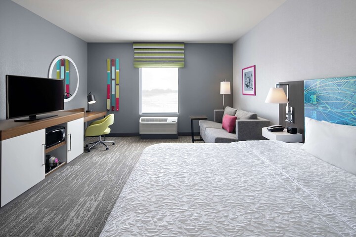 Room 20 of 28