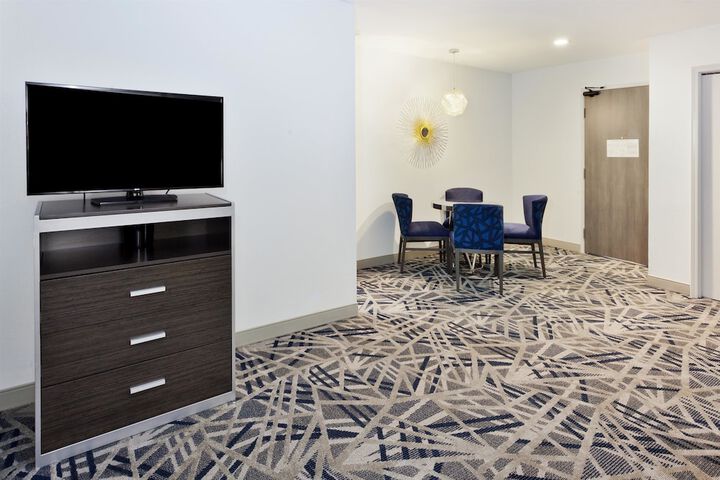 Room 19 of 31
