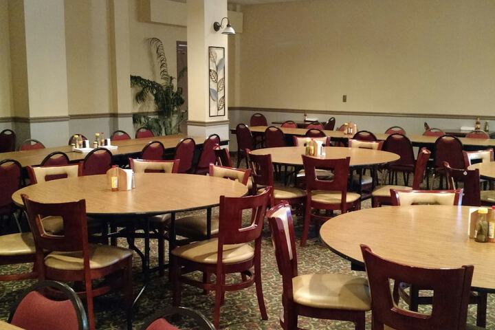 Dining 51 of 70