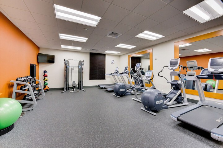Health and Fitness 34 of 36