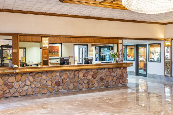 Hotel Interior 16 of 90