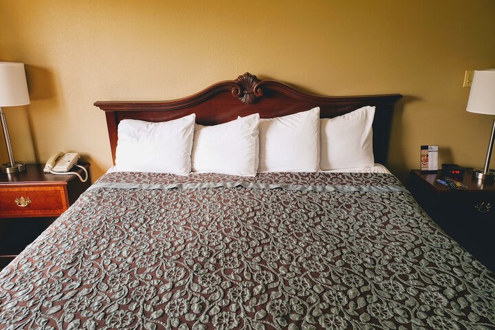 Room 46 of 55