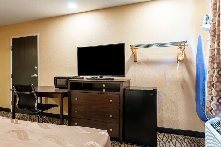Room 29 of 39