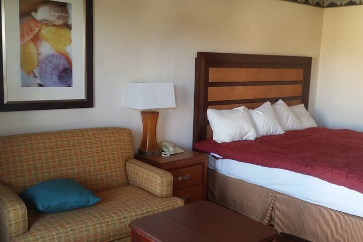 Room 12 of 15
