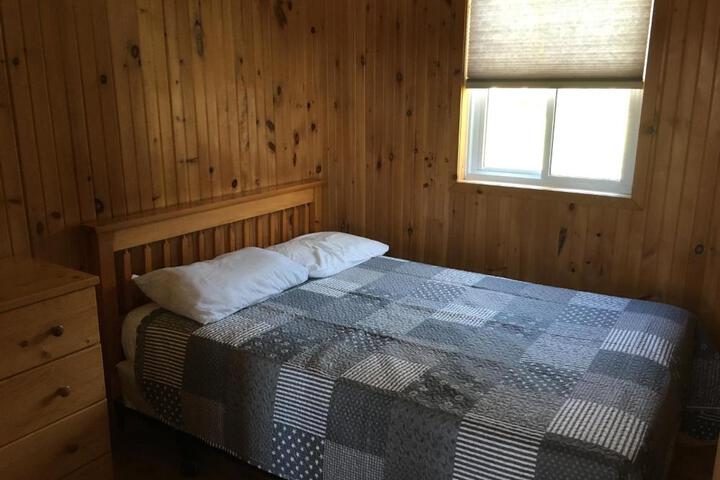 Merland Park Cottages and Motel