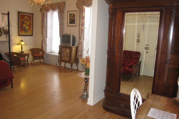 Room 35 of 58