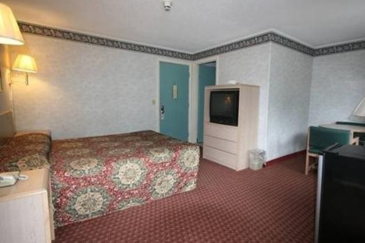 Executive Inn