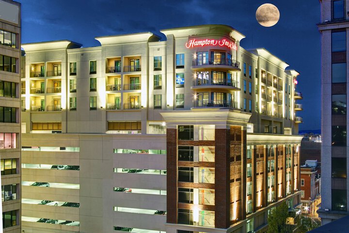 Hotel 4 of 48