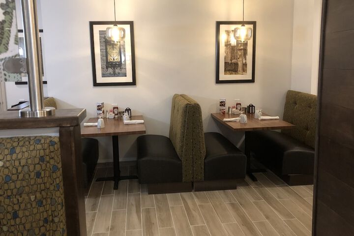 Dining 124 of 138