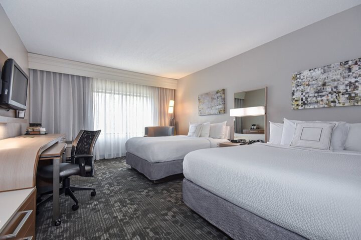 Courtyard by Marriott Charlotte / Matthews