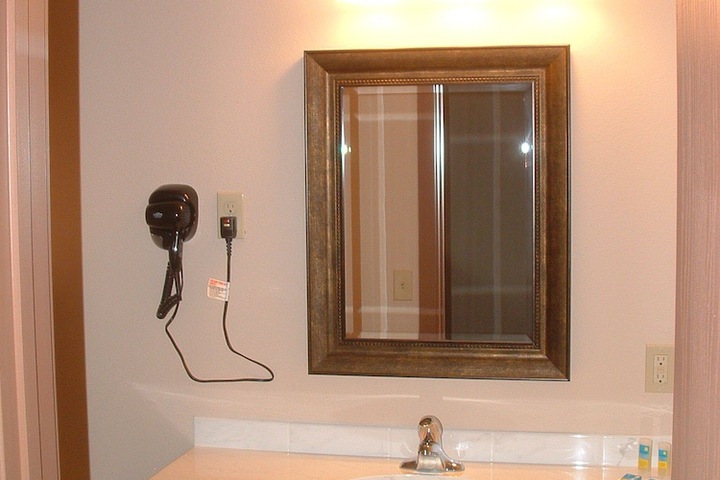 Room 23 of 27