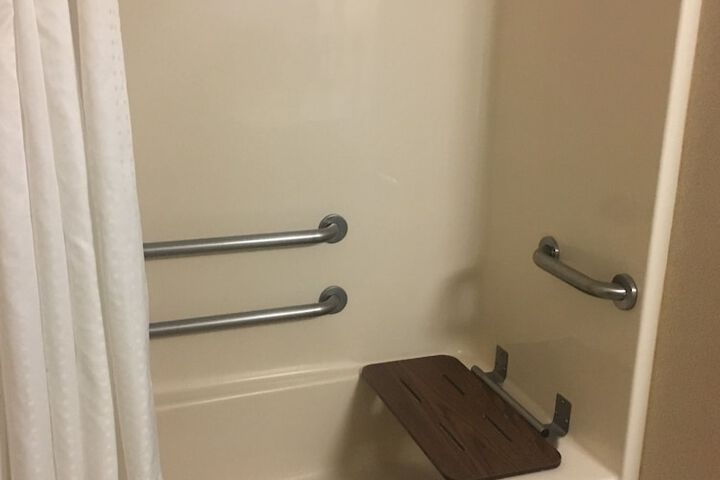 Mountain Inn & Suites