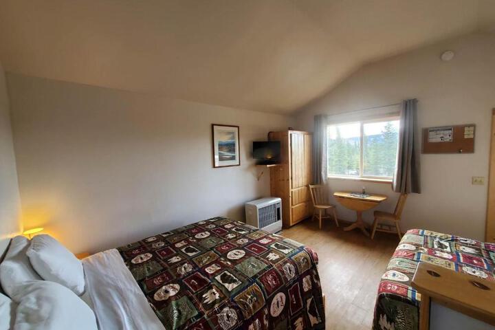 Denalis Alaskan Spruce Cabins