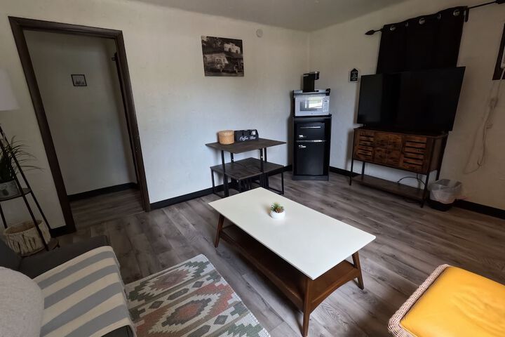 Room 34 of 66