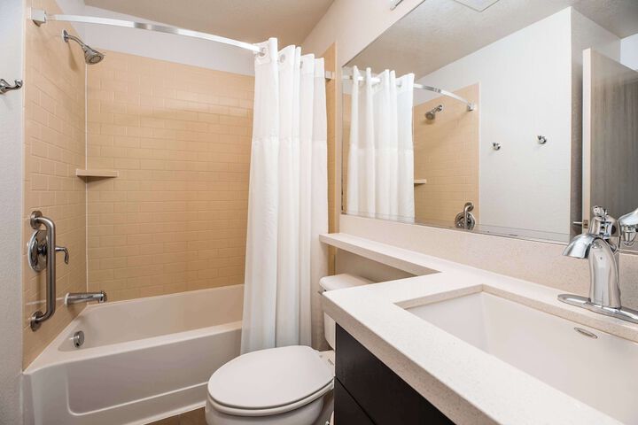 Sonesta Simply Suites Dallas Richardson