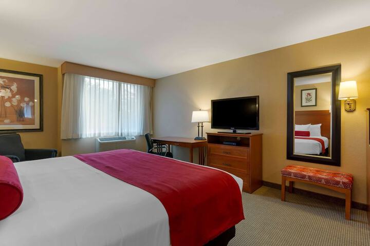 Room 5 of 35