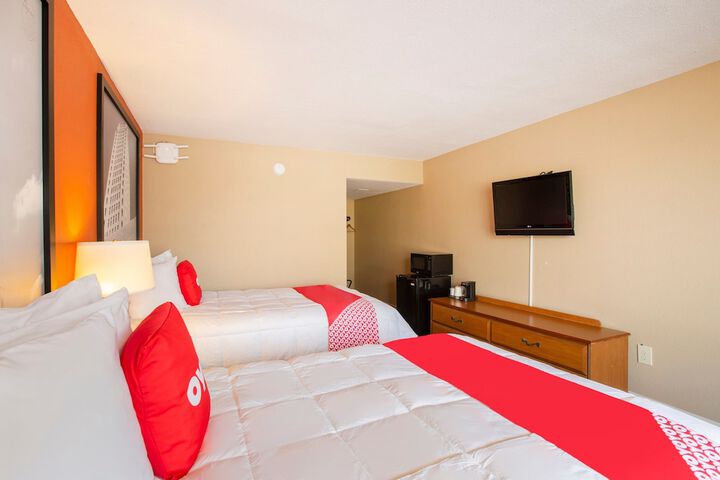 Room 18 of 40