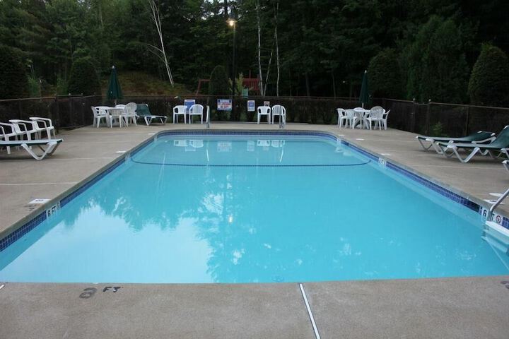 Pool 9 of 35