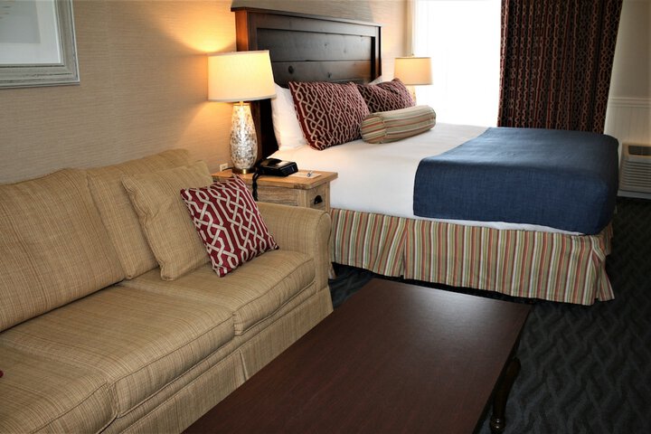 The Avenue Inn and Spa