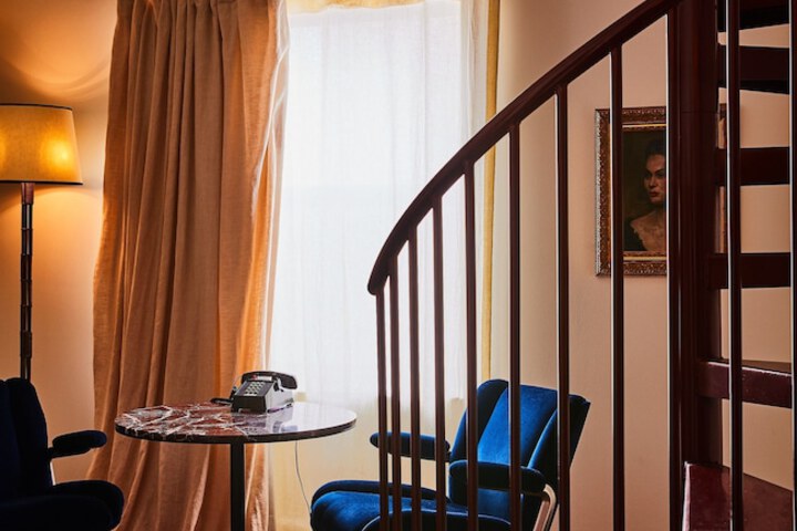 The Siren Hotel an Ash Hotel