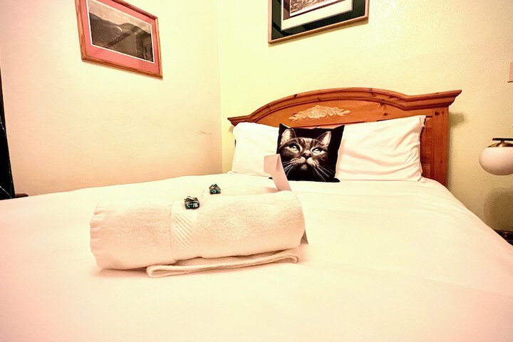 Hotel La More at the Bisbee Inn