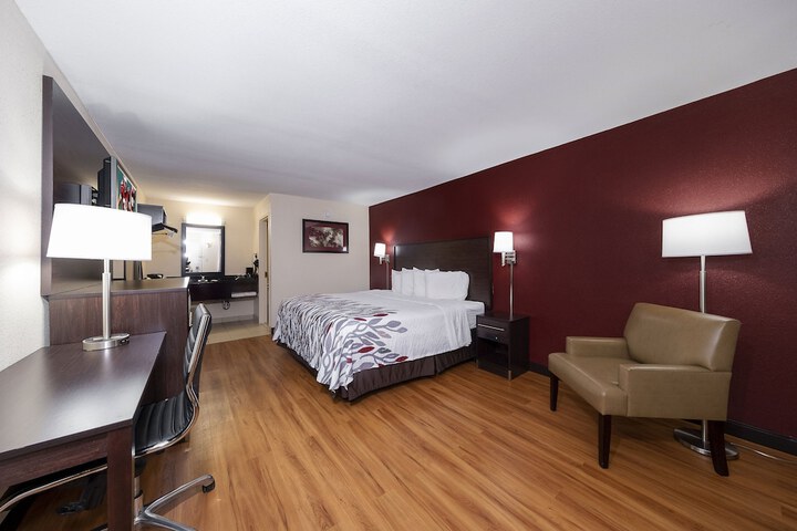 Room 35 of 41
